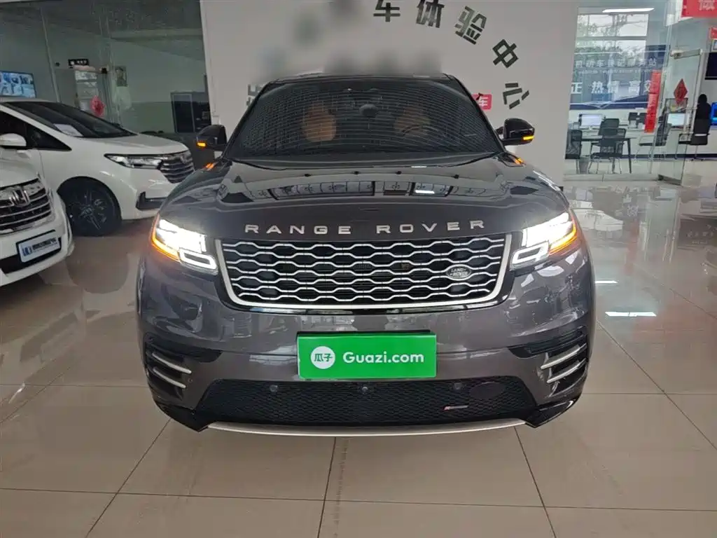 Range Rover Velar 2022 250PS Glitter Gold Collector’s Edition купить на сайте DeffCars