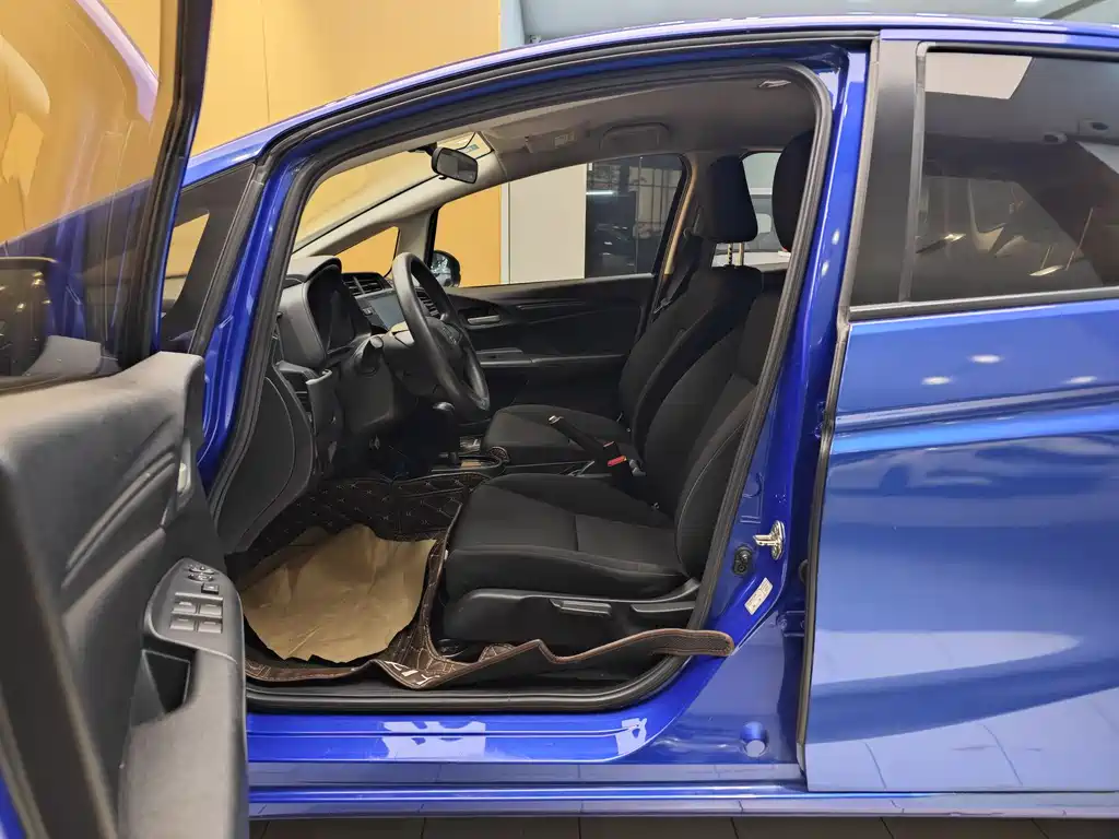 Fit 2018 1.5L CVT Comfort Edition купить на сайте DeffCars