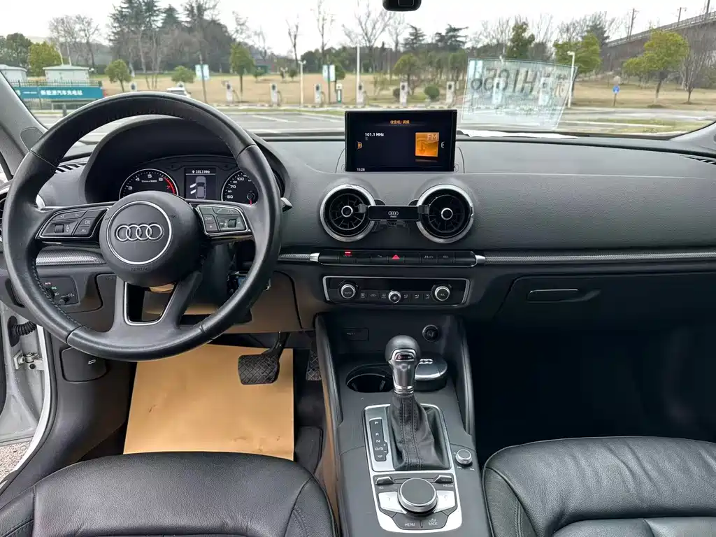 Audi A3 2019 Sportback 35 TFSI Fashion Type National VI купить на сайте DeffCars