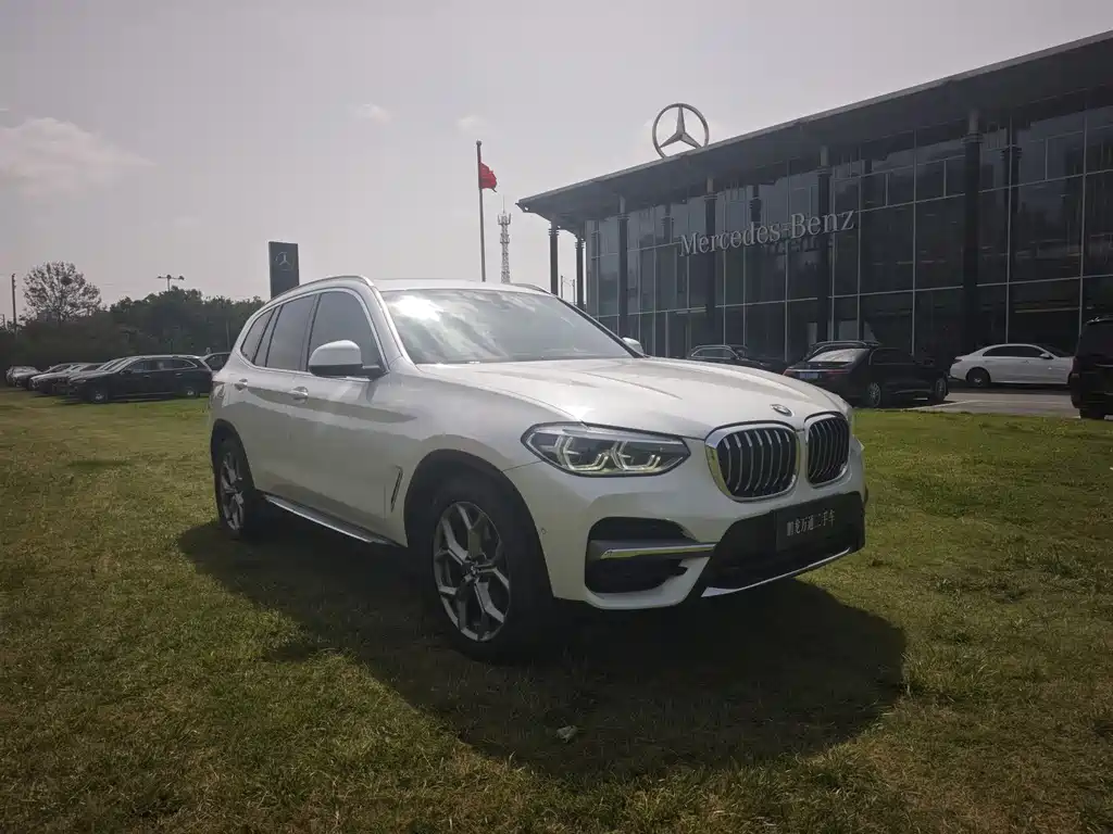 BMW X3 2021 xDrive28i Luxury Package купить на сайте DeffCars