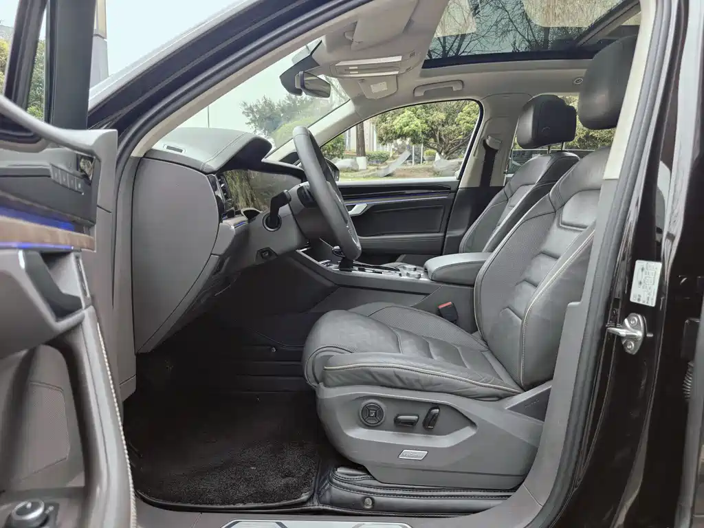 Touareg 2019 3.0TSI Ruizhi Edition National VI купить на сайте DeffCars