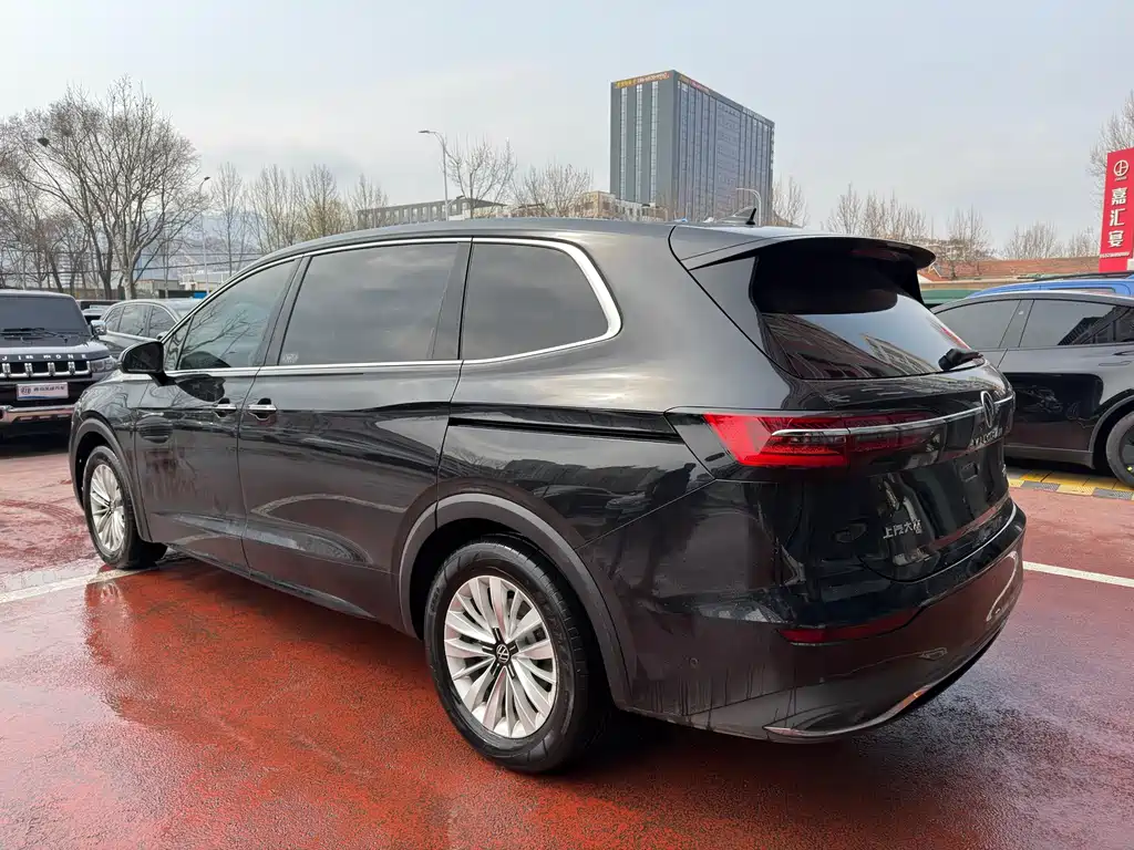 Weiran 2024 330TSI Business Edition купить на сайте DeffCars