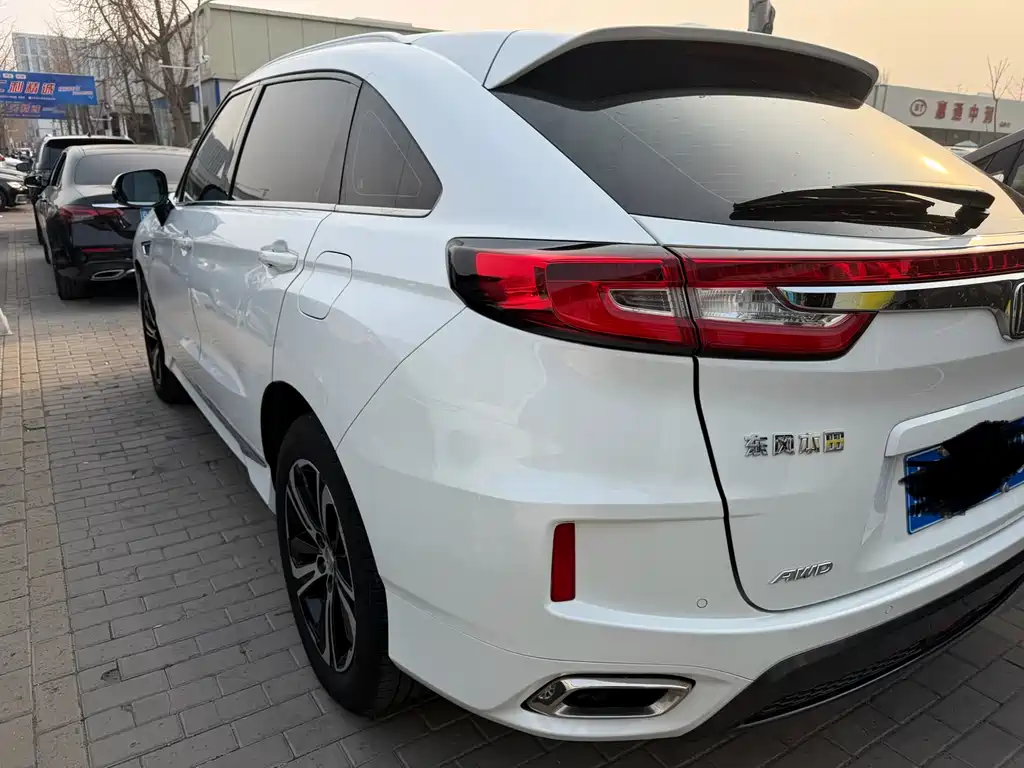 Honda UR-V 2017 370TURBO four-wheel drive exclusive version National V купить на сайте DeffCars