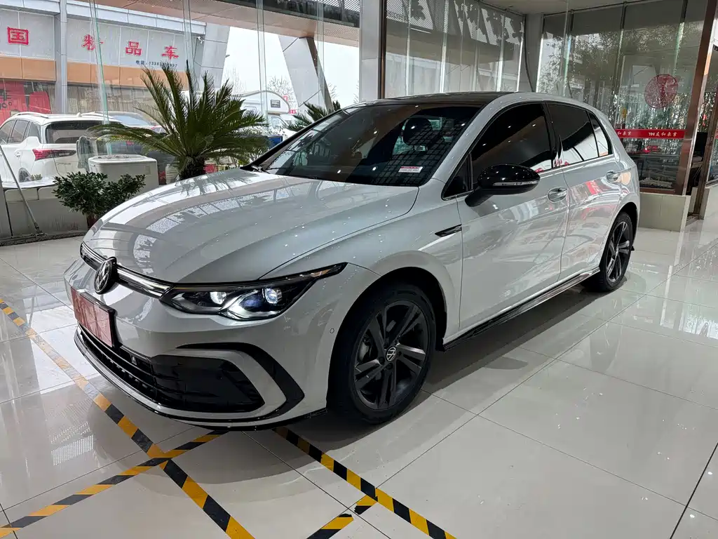 Golf 2023 280TSI DSG R-Line Lite купить на сайте DeffCars