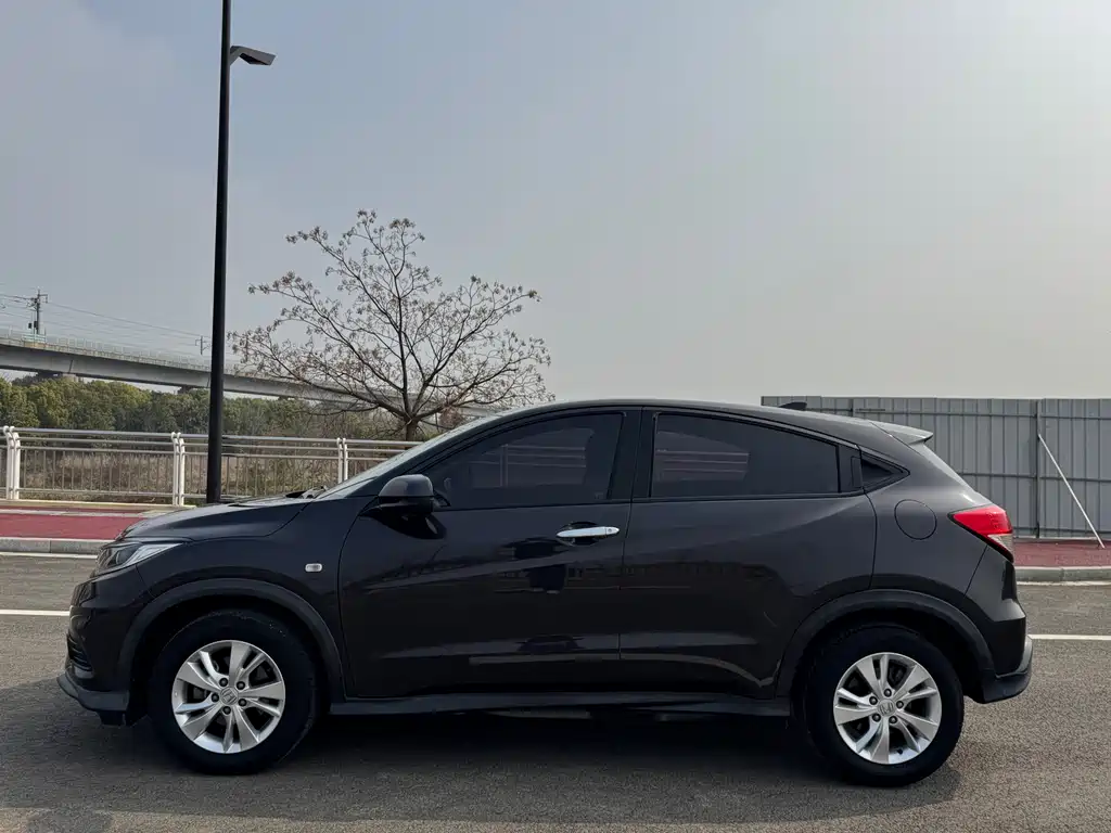 Binzhi 2019 1.5L CVT Pioneer Edition National V купить на сайте DeffCars