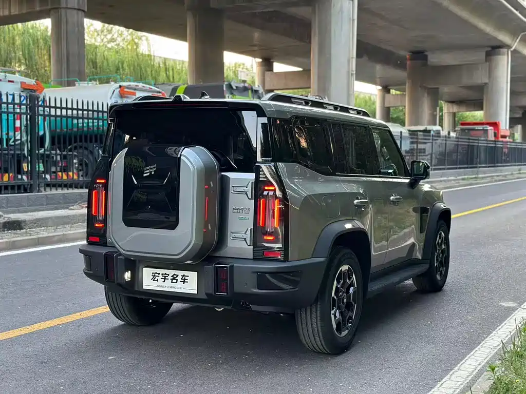 Jietu Traveler C-DM 2026 model 212km Huawei Qiankun Zhijia 5 seats купить на сайте DeffCars