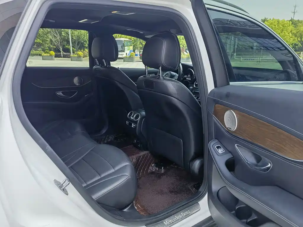 Mercedes-Benz GLC 2019 GLC 300 L 4MATIC Dynamic купить на сайте DeffCars