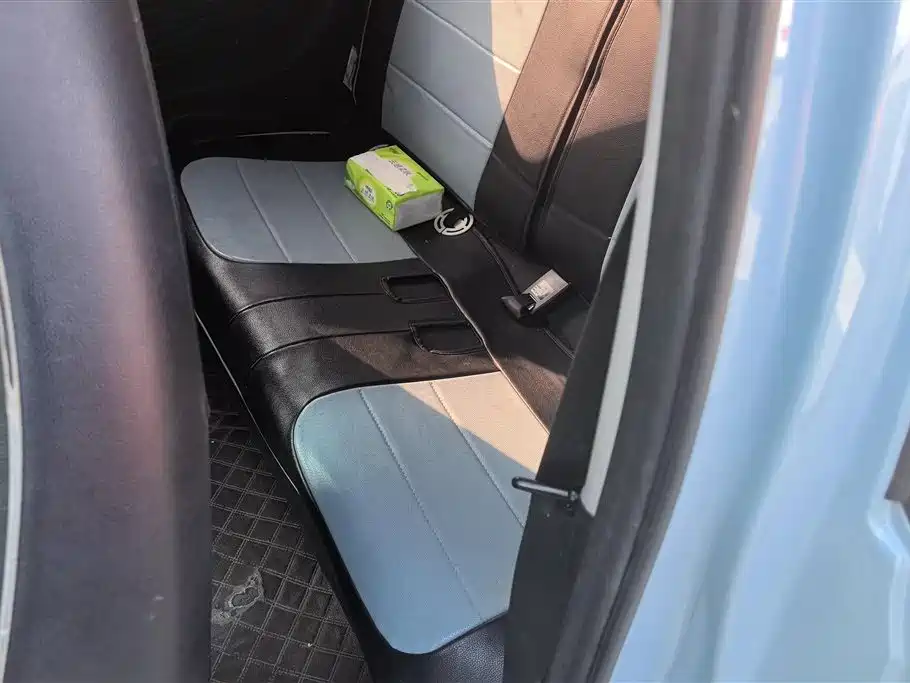 Hongguang MINIEV 2020 Free Model Lithium Iron Phosphate купить на сайте DeffCars