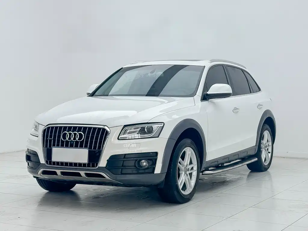 Audi Q5 2018 Collector's Edition 40 TFSI Technology купить на сайте DeffCars
