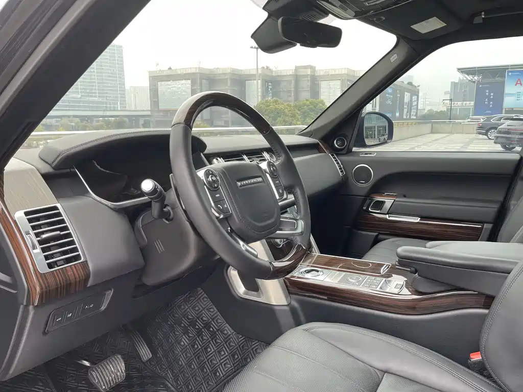 Range Rover 2017 3.0 SC V6 Vogue купить на сайте DeffCars