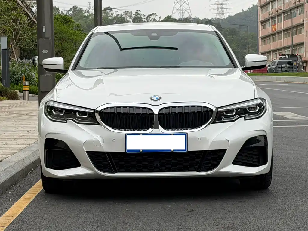 BMW 3 Series 2022 325i M Sports Package купить на сайте DeffCars