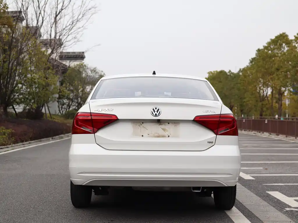 Jetta 2019 Dream Edition 1.5L Automatic Fashion Model купить на сайте DeffCars