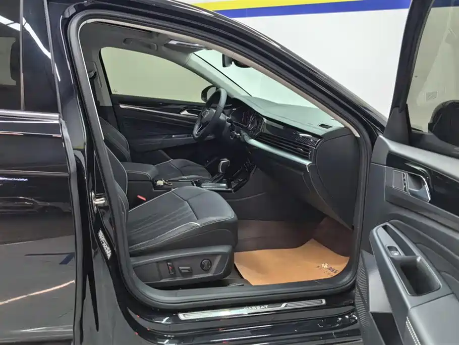 Passat 2024 380TSI Elite Edition купить на сайте DeffCars