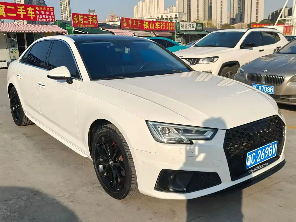 Audi A4L 2019 40 TFSI Fashion Type National VI купить на сайте DeffCars