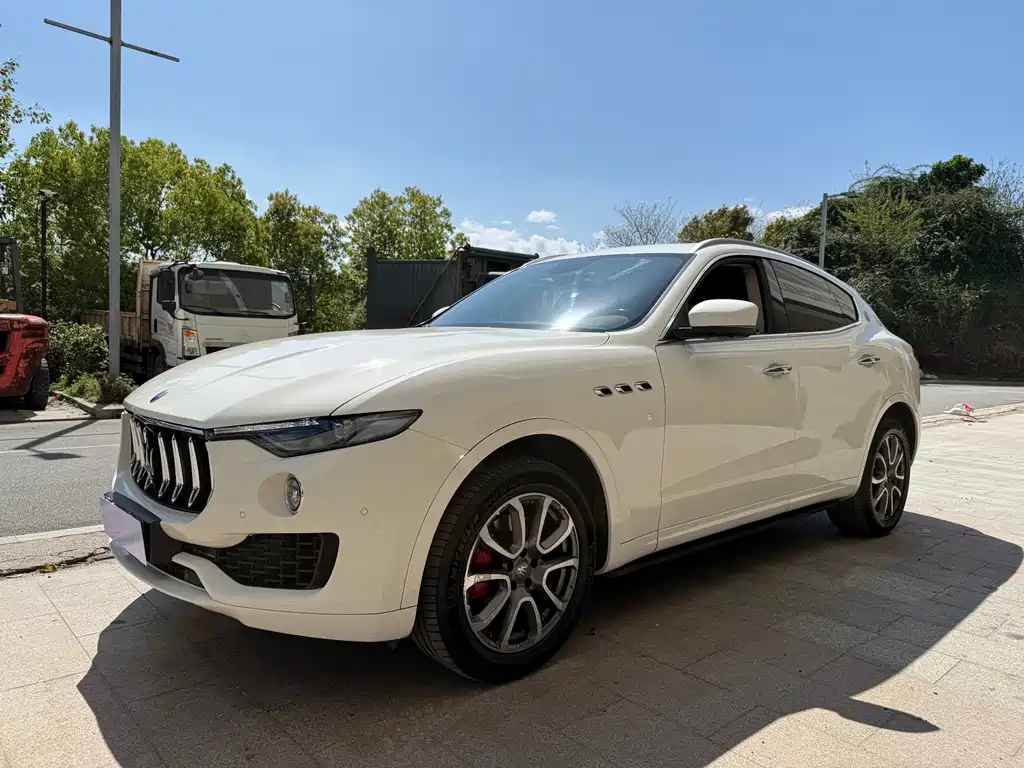 Levante 2018 3.0T Standard Edition купить на сайте DeffCars