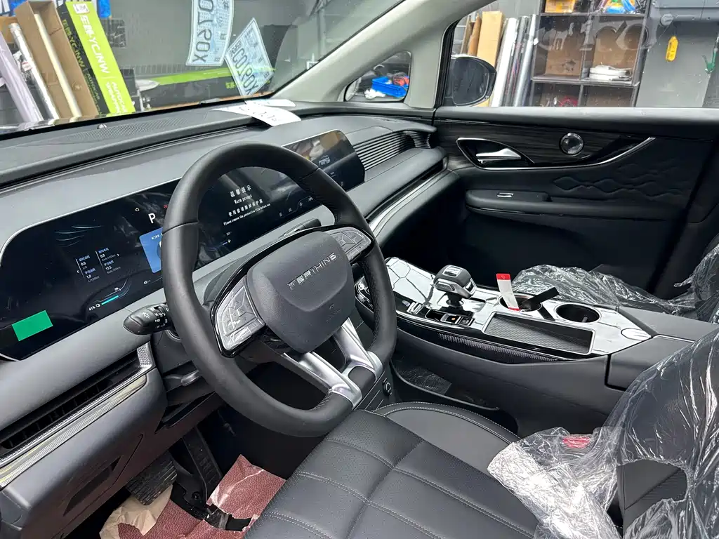 Xinghai V9 2026 Yuexiang Series 200km Comfort Model купить на сайте DeffCars