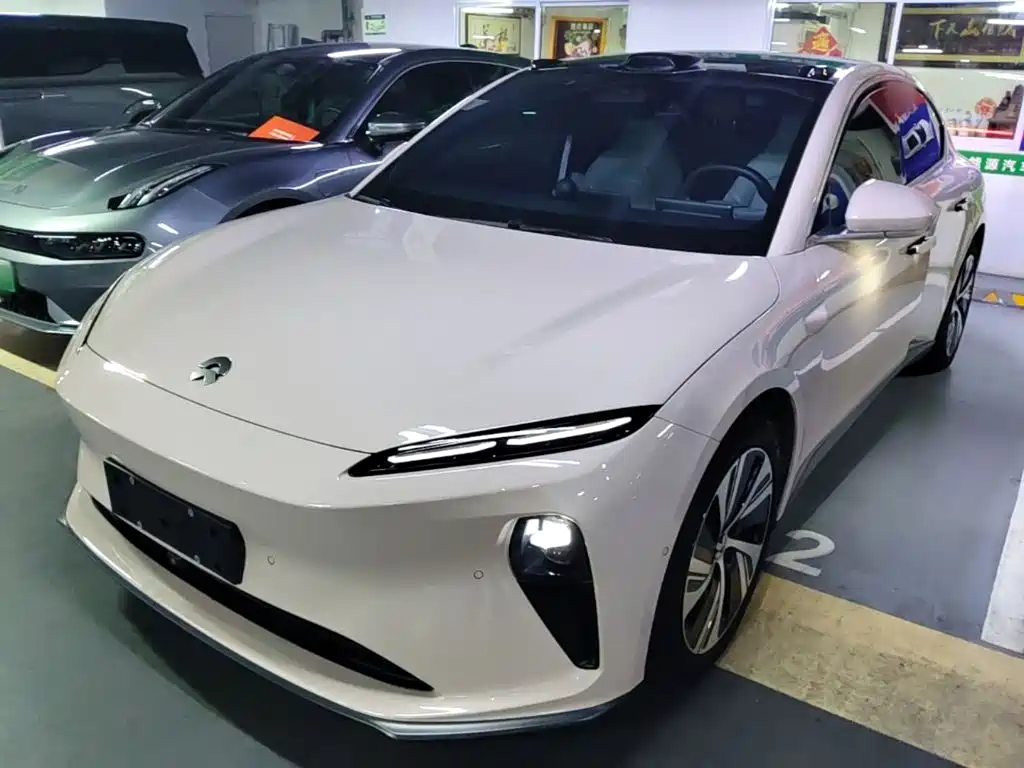 NiO ET5 2024 75kWh купить на сайте DeffCars