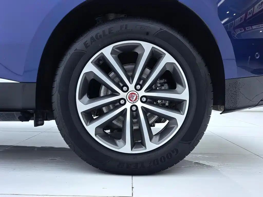 Jaguar F-PACE 2021 250PS купить на сайте DeffCars