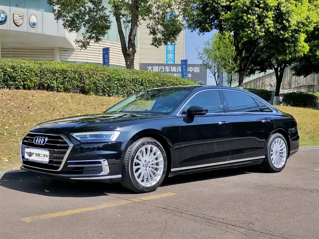 Audi A8 2018 A8L 55 TFSI quattro launch version elite model купить на сайте DeffCars