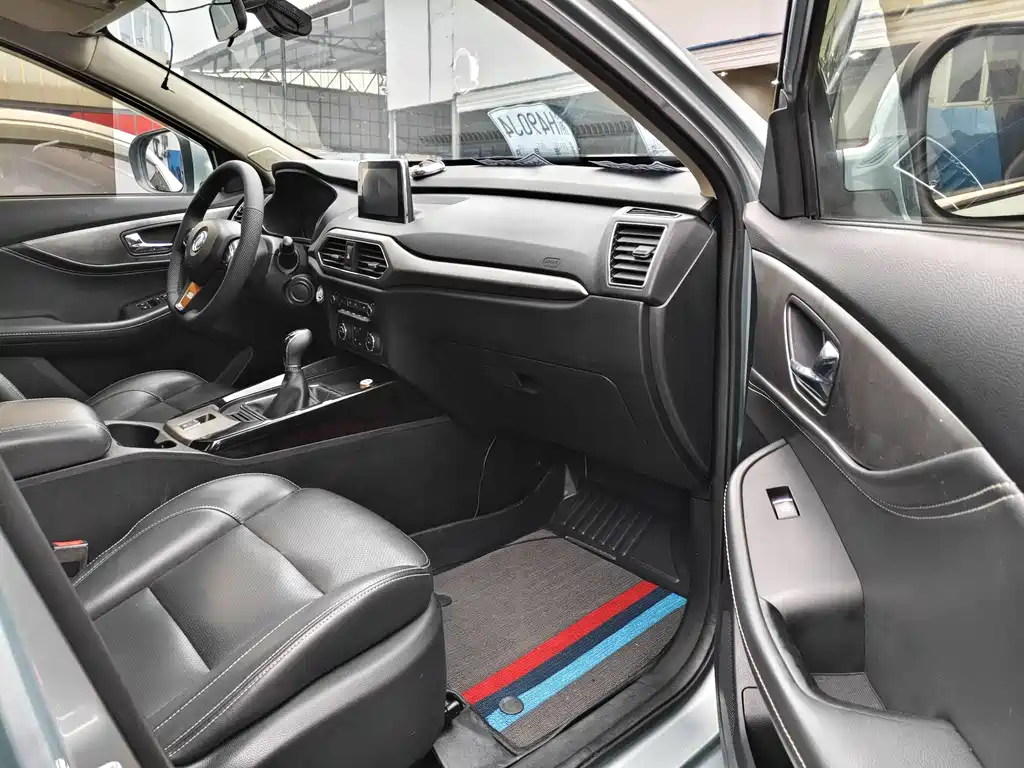 Fengguang S560 2018 1.8L manual comfort type 7 seats купить на сайте DeffCars