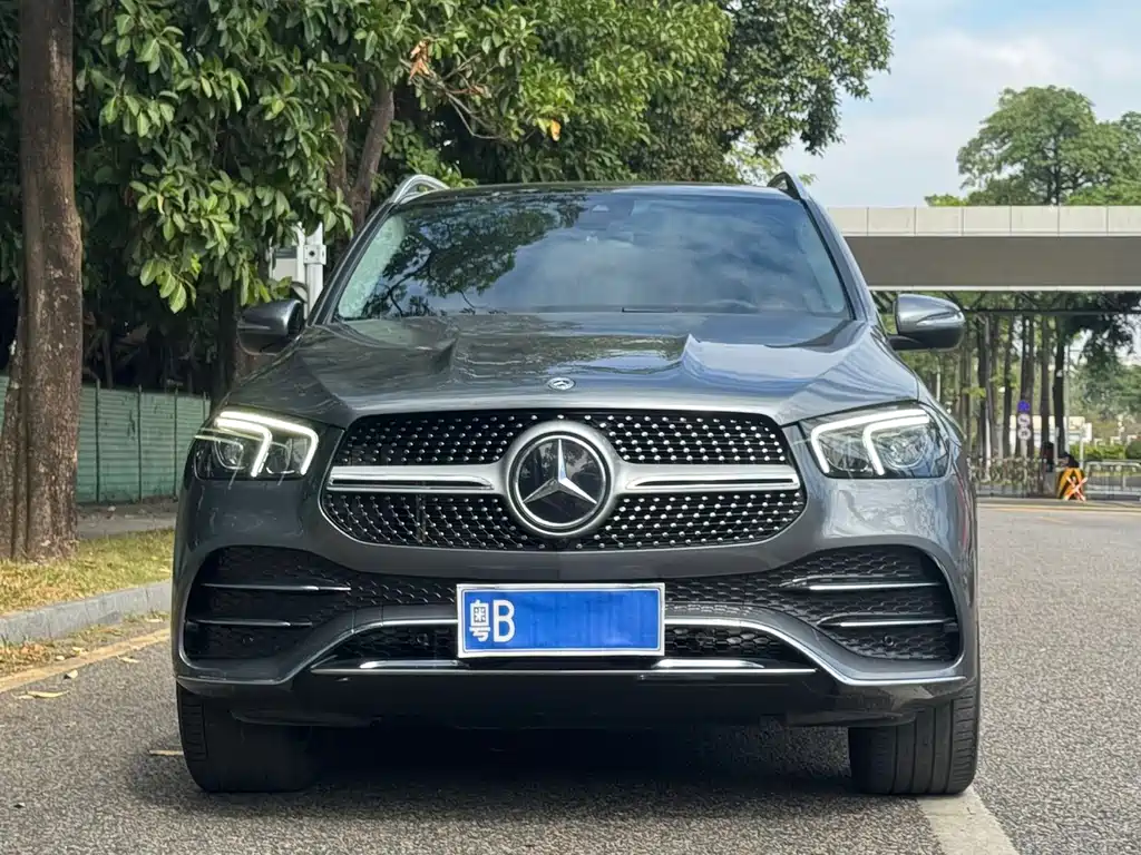 Mercedes-Benz GLE 2023 GLE 350 4MATIC Fashion Model купить на сайте DeffCars