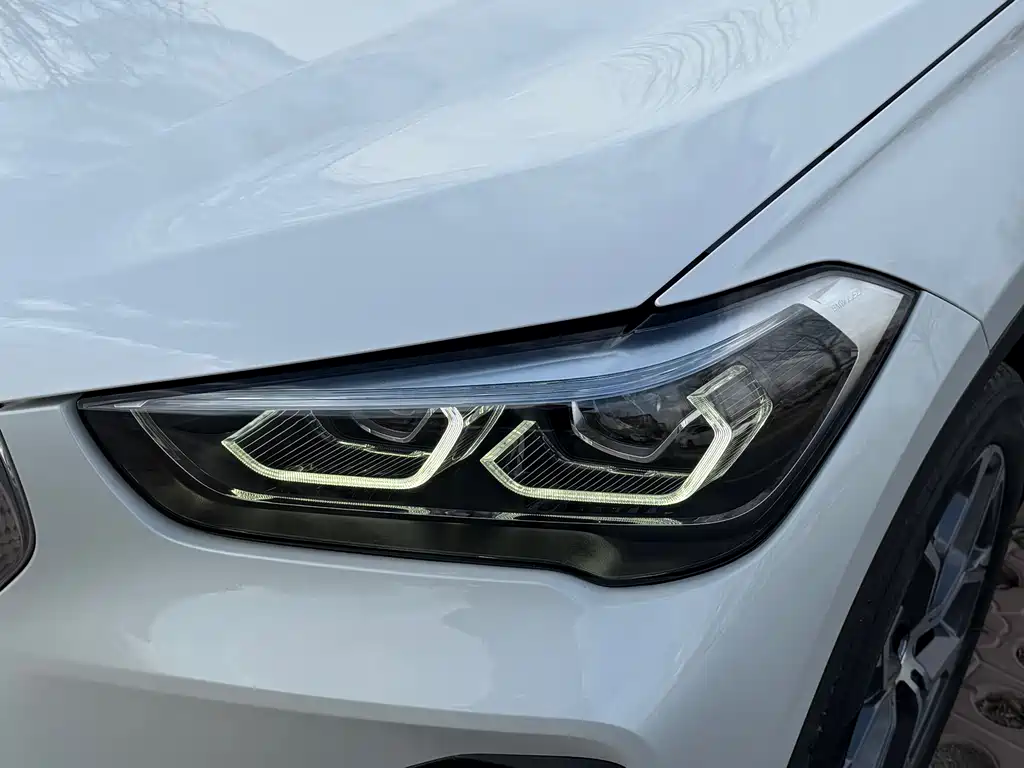 BMW X1 2022 sDrive20Li Fashion Model купить на сайте DeffCars