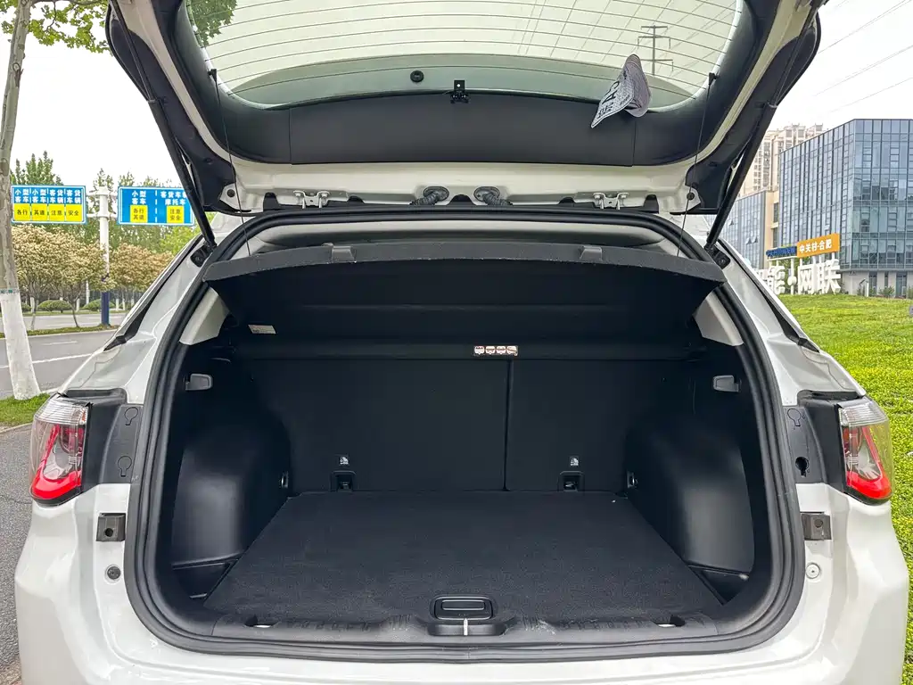 Compass 2017 200T Automatic Home Edition купить на сайте DeffCars