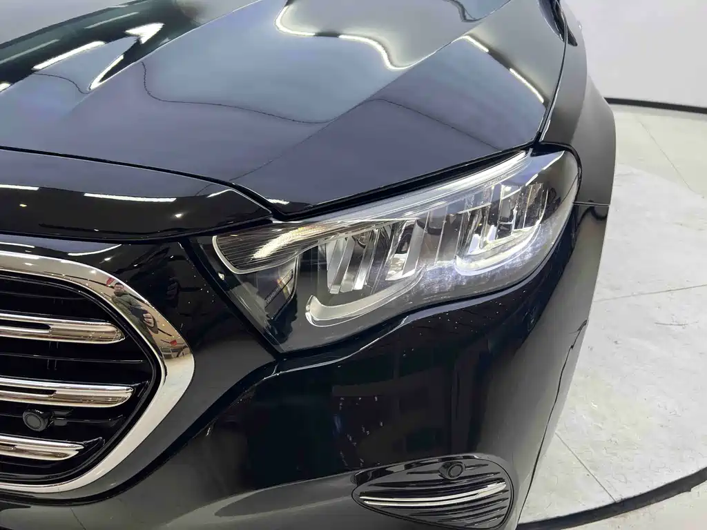 Mercedes-Benz E-Class 2025 E 300 L Luxury Model купить на сайте DeffCars