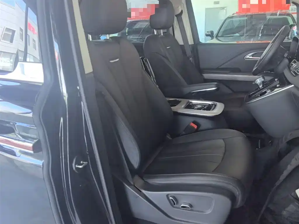 Hongqi HQ9 PHEV 2024 2.0T four-wheel drive business version купить на сайте DeffCars