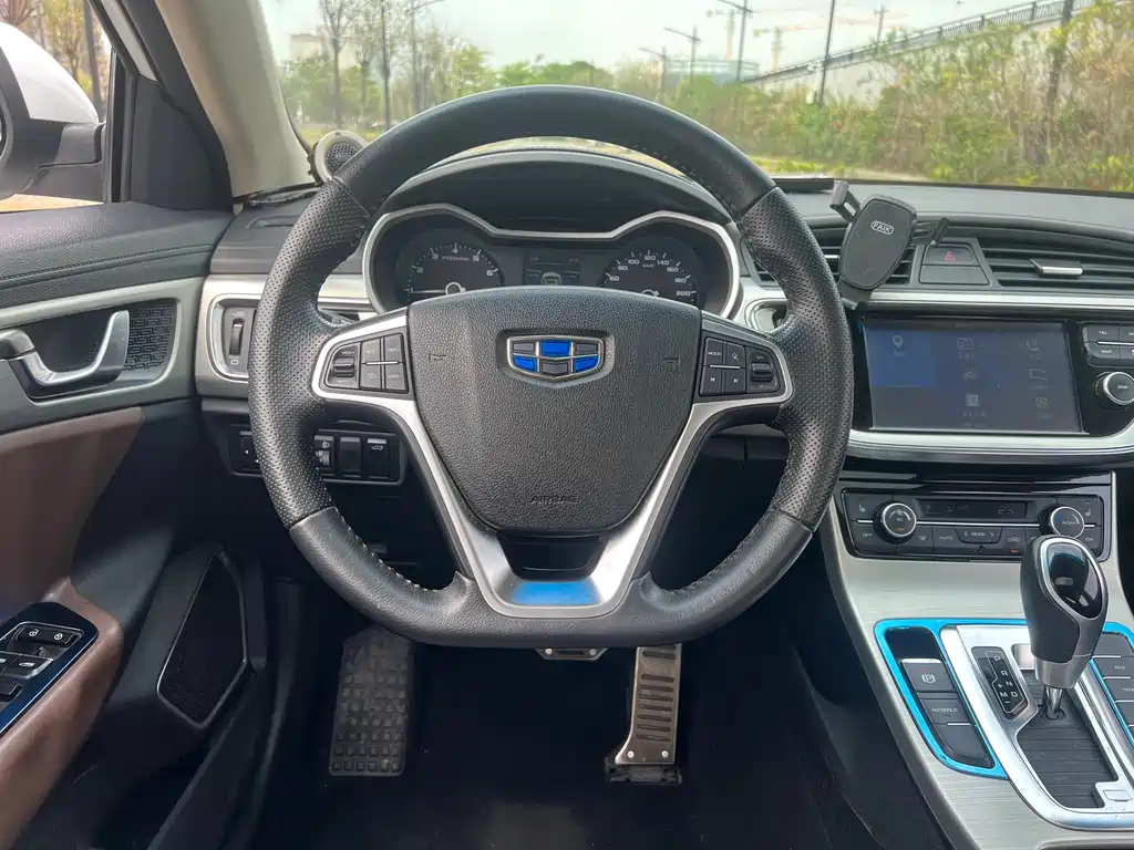 Emgrand GL 2017 1.3T DCT premium model купить на сайте DeffCars