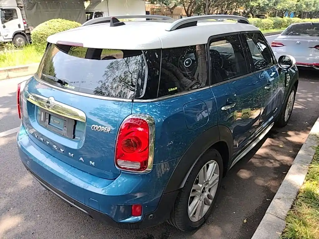Countryman 2017 1.5T Cooper all4 traveler купить на сайте DeffCars