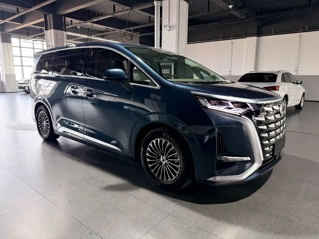 Denza D9 2022 DM-i 970 four-wheel drive flagship model купить на сайте DeffCars