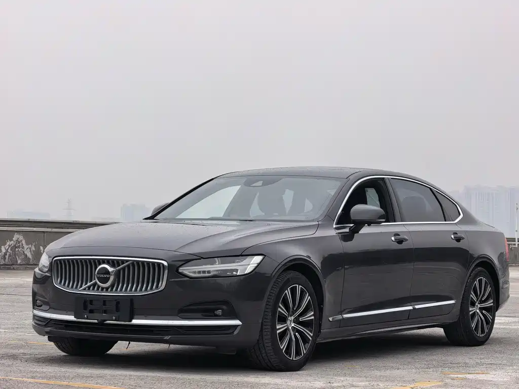 Volvo S90 2021 B5 Zhiyi Luxury Edition купить на сайте DeffCars