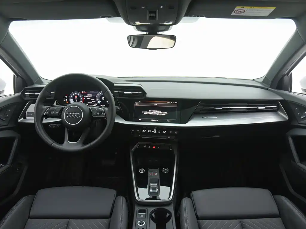 Audi A3 2021 A3L Limousine 35 TFSI Fashionable and Elegant купить на сайте DeffCars