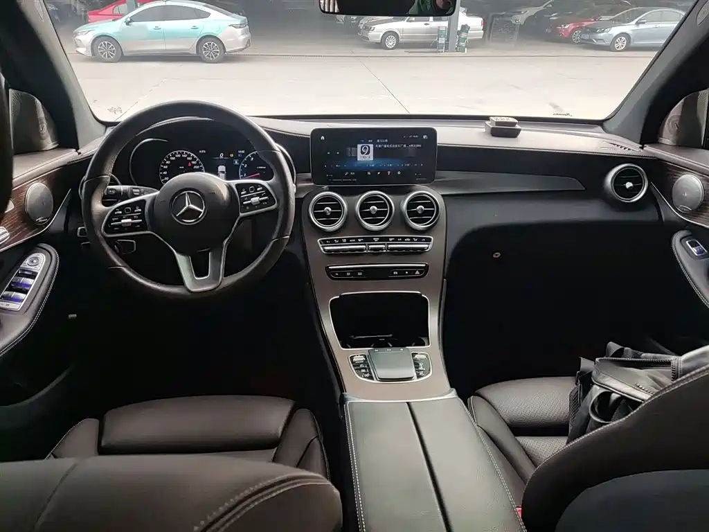 Mercedes-Benz GLC 2022 facelift 2 GLC 260 L 4MATIC luxury model купить на сайте DeffCars