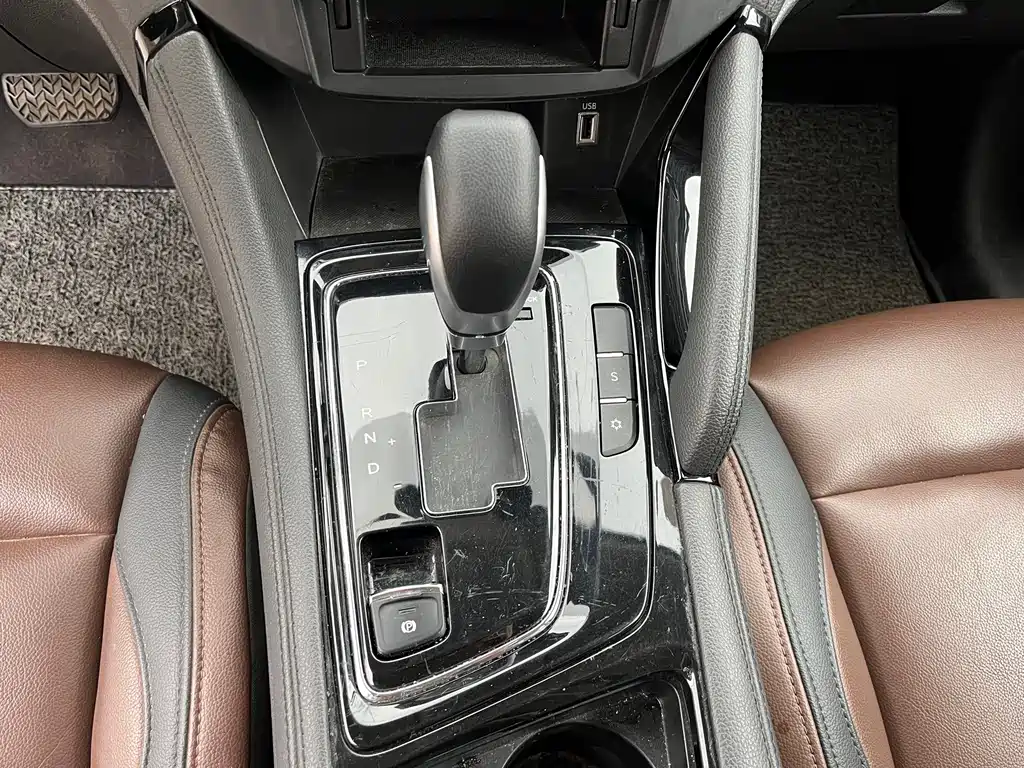 Dongfeng Fengshen AX7 2018 Classic 1.6T Automatic Luxury Model купить на сайте DeffCars
