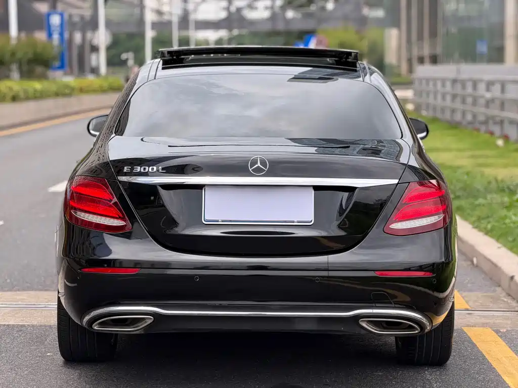 Mercedes-Benz E-Class 2020 facelift E 300 L fashionable model купить на сайте DeffCars