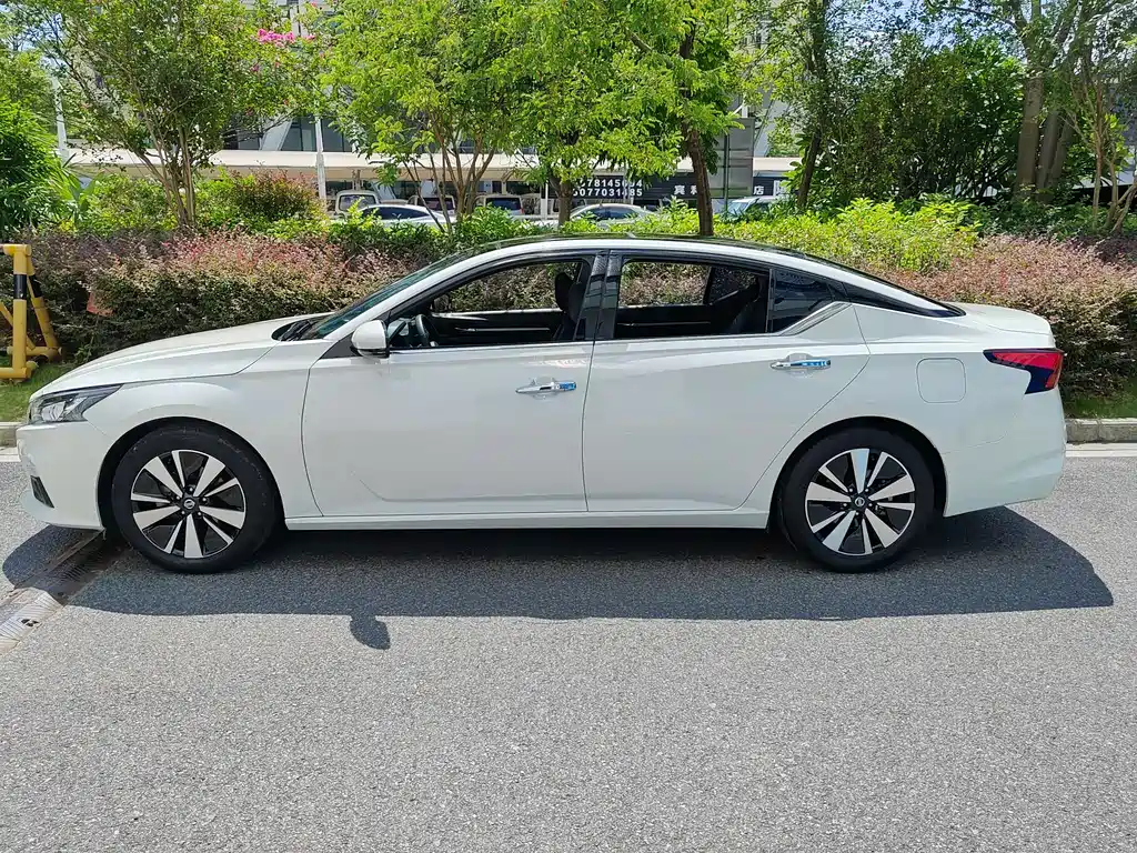 Teana 2021 2.0L XL Comfort Edition купить на сайте DeffCars