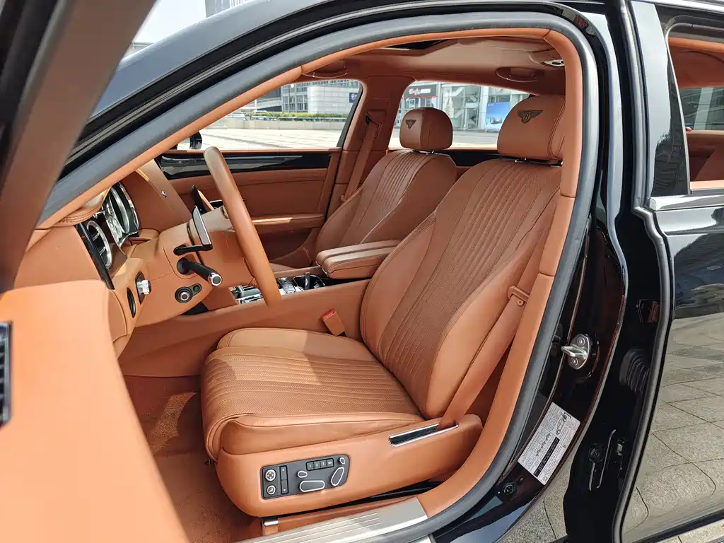 Flying Spur 2017 4.0T V8 S Standard Edition купить на сайте DeffCars