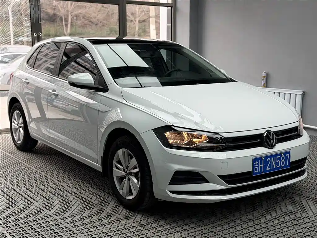 Polo 2023 Plus 1.5L Automatic Panoramic Enjoyment Edition купить на сайте DeffCars