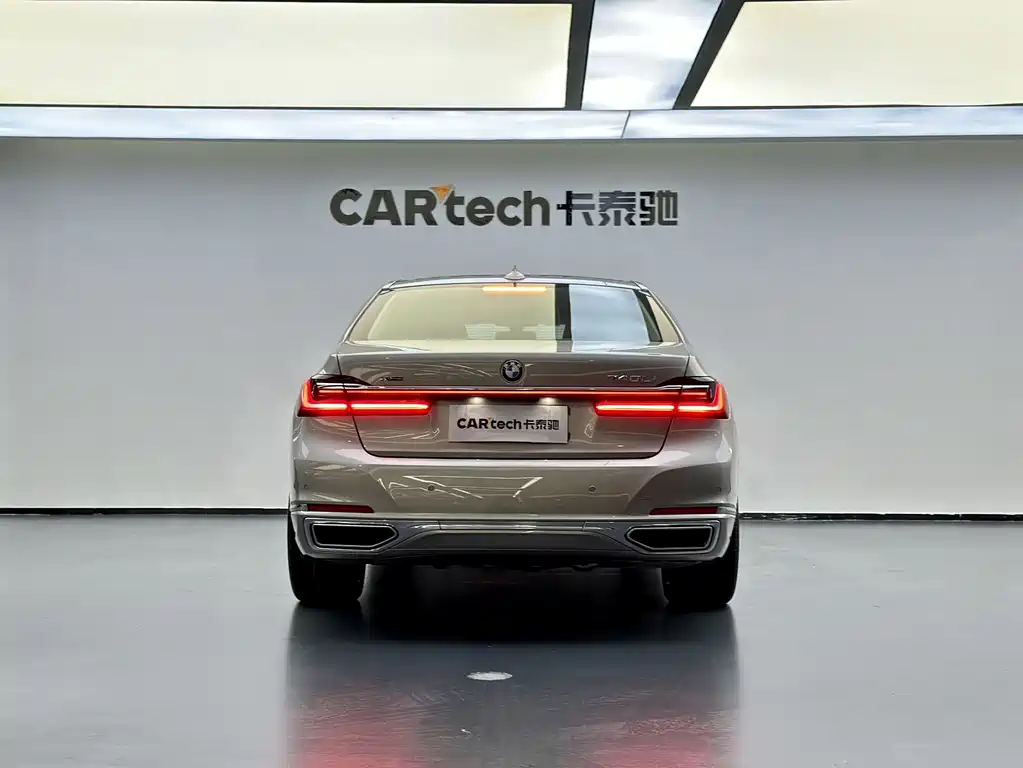 BMW 7 Series 2019 730Li Luxury Package купить на сайте DeffCars