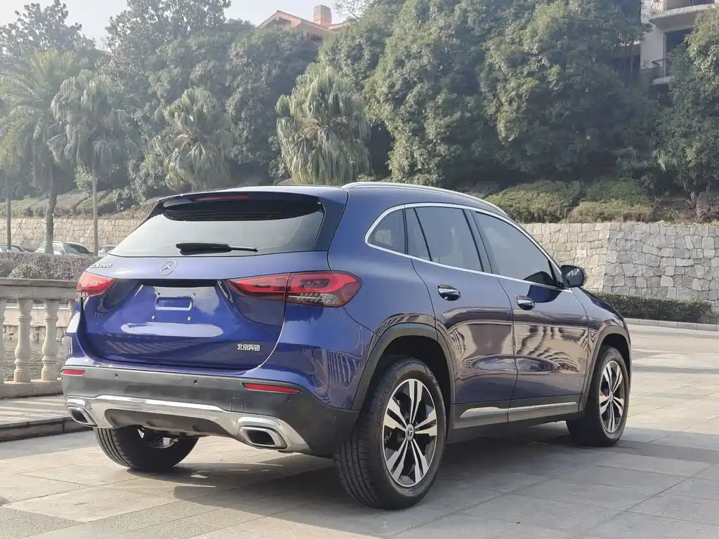 Mercedes-Benz GLA 2020 GLA 200 купить на сайте DeffCars