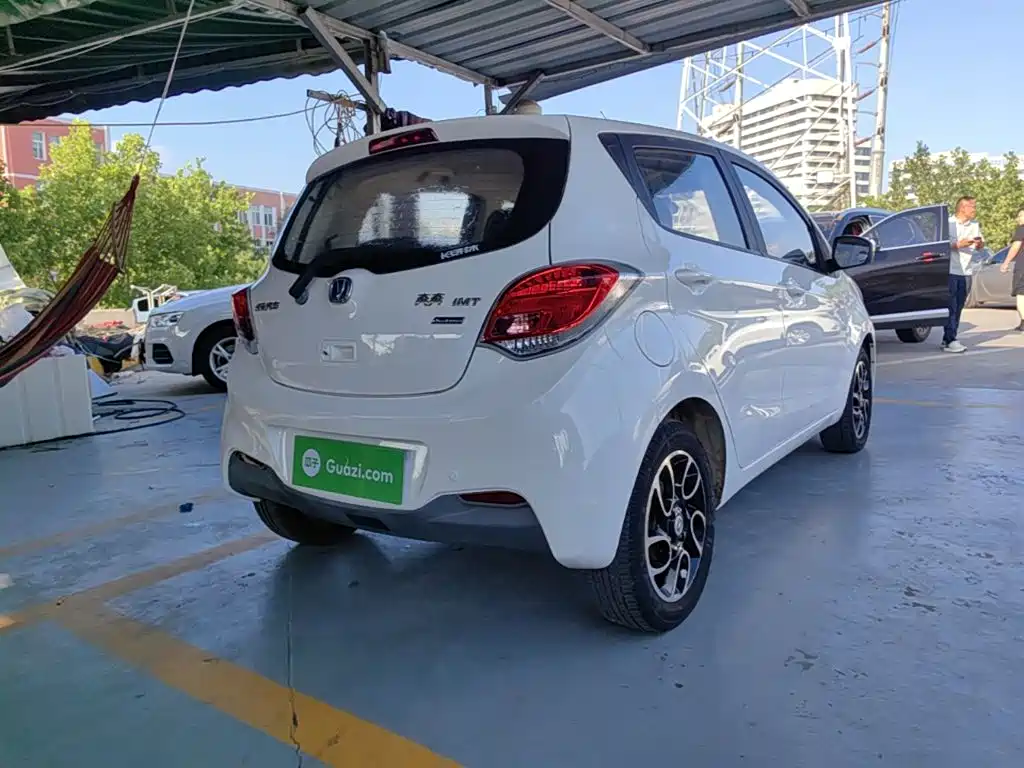 Benben 2015 1.4L IMT Premium National V купить на сайте DeffCars