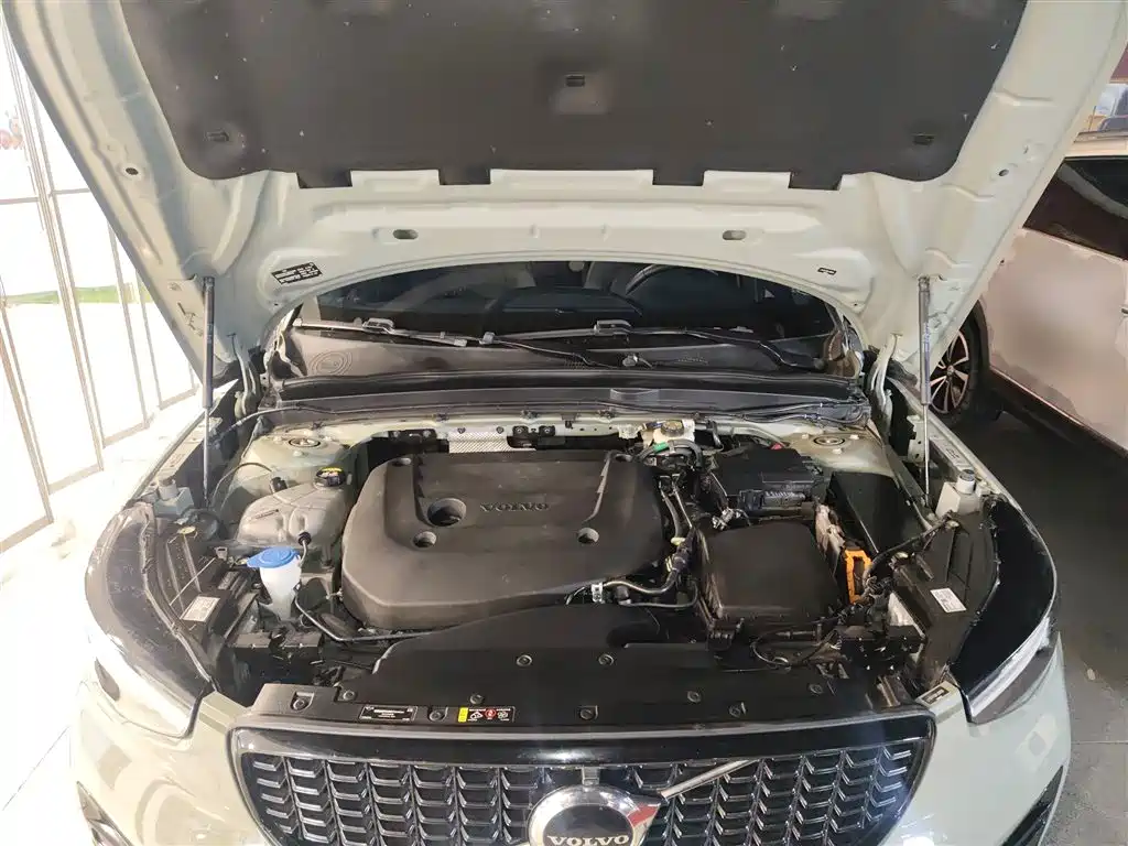 Volvo XC40 2023 B3 Zhiyuan Sports Edition купить на сайте DeffCars