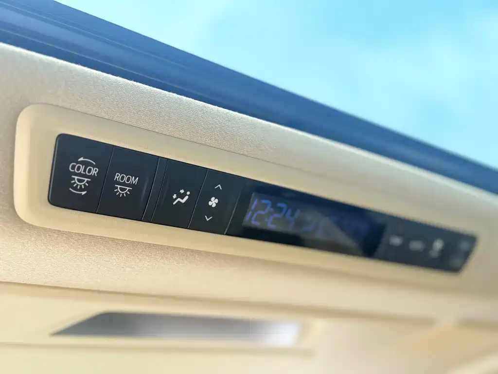 Alphard 2019 Twin 2.5L Deluxe Edition купить на сайте DeffCars