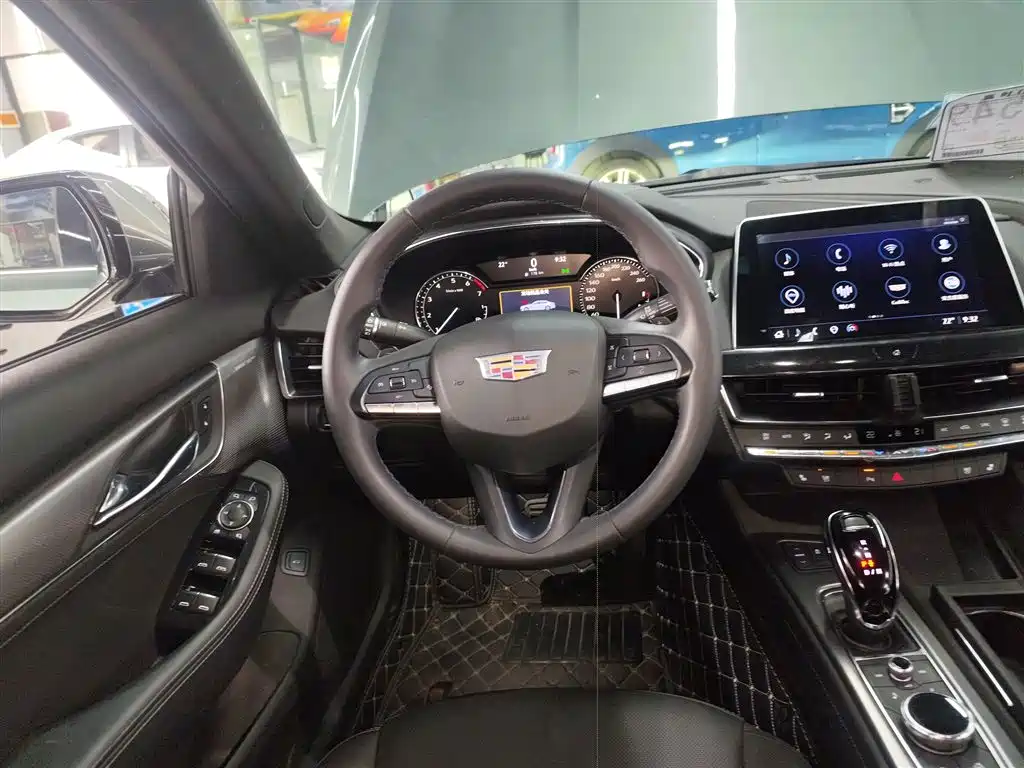 Cadillac CT5 2021 facelift 28T luxury model купить на сайте DeffCars