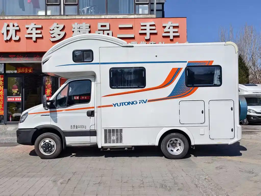 Iveco Wolfson 2021 3.0T automatic Chaorui long-axis short-hanging high-top side sliding door F1C купить на сайте DeffCars