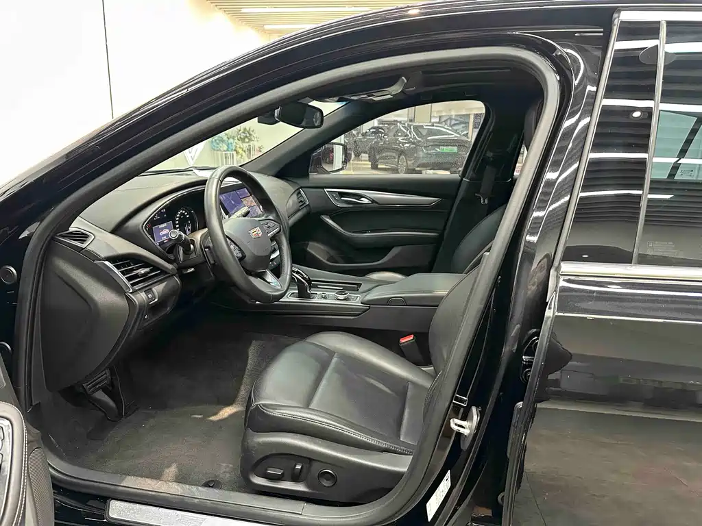 Cadillac CT5 2022 28T luxury model (standard version) купить на сайте DeffCars