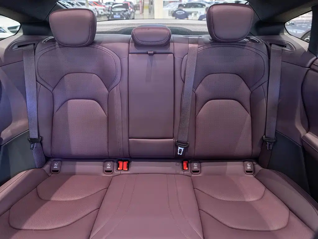 SU7 2024 rear-wheel drive ultra-long battery life high-end smart driving Pro version купить на сайте DeffCars