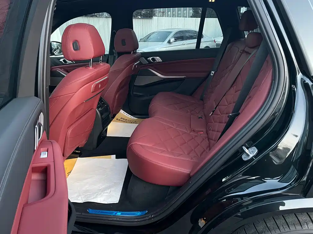 BMW X5 2023 xDrive 30Li Exclusive M Sports Night Package купить на сайте DeffCars